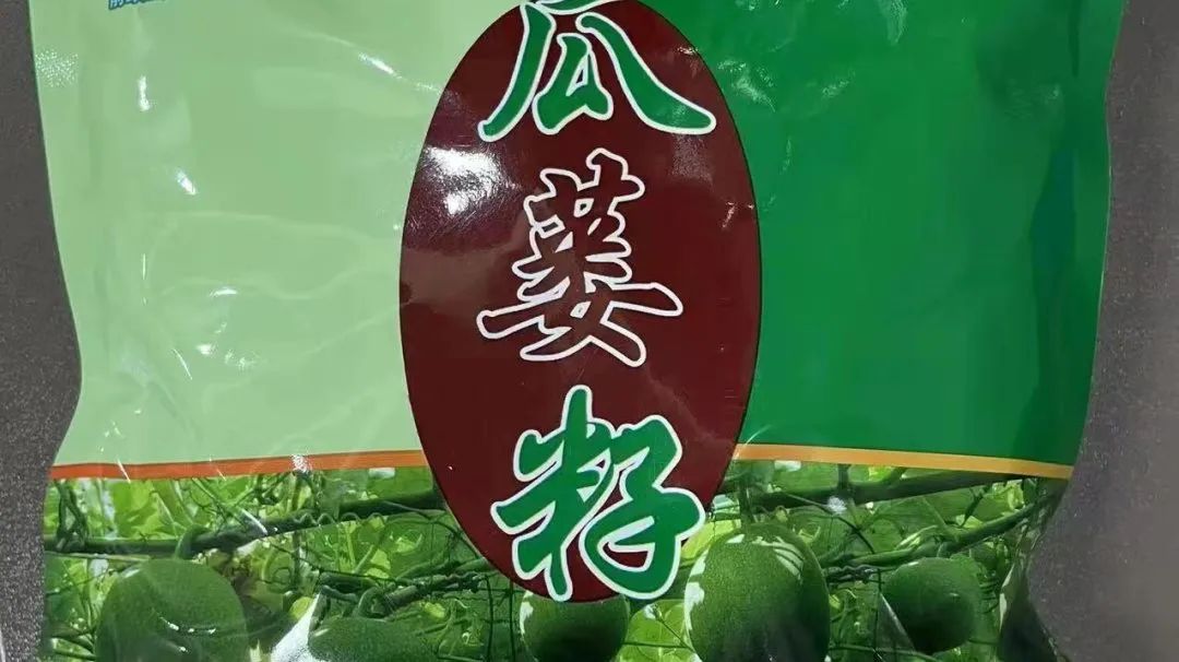DƬ